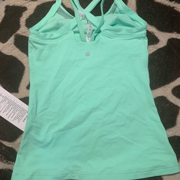 Lululemon Green Rally your heart tank top gym 6 - Picture 3 of 5